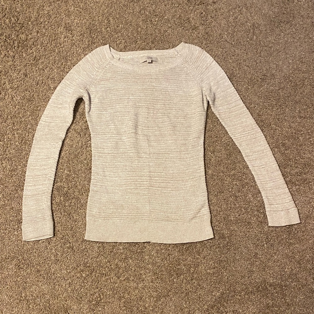 Cute Loft cream sweater, size M